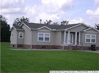 2nd image of 13097 Pecan Ln