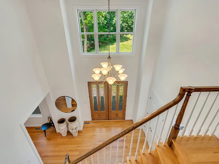 8 Wildflower Ln — Photo 28