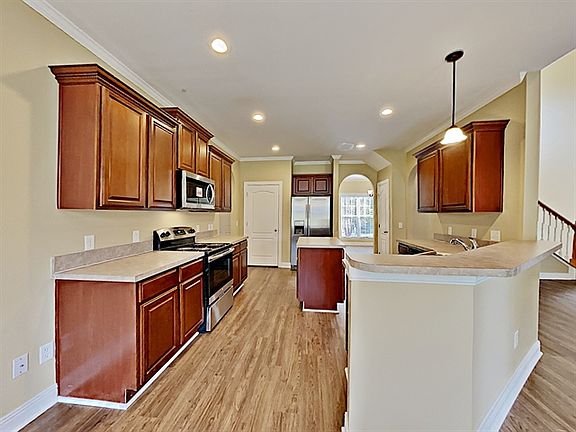 5th image of 2786 Lafayette Dr