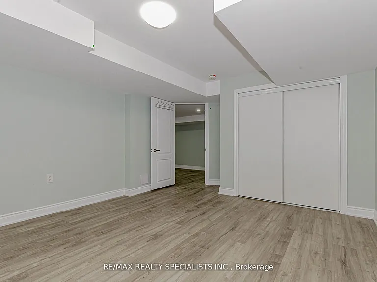 74 Clockwork Dr #B — Photo 19