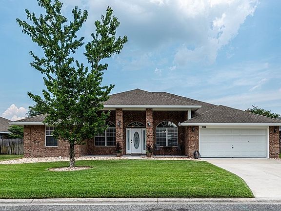 2nd image of 3264 Silverado Cir