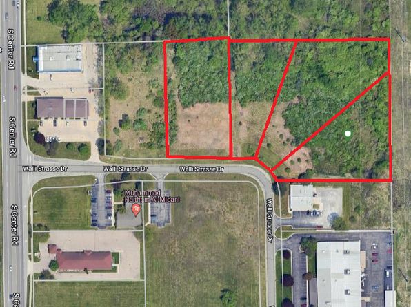 7-11 Walli Strasse Dr, Burton, MI 48509