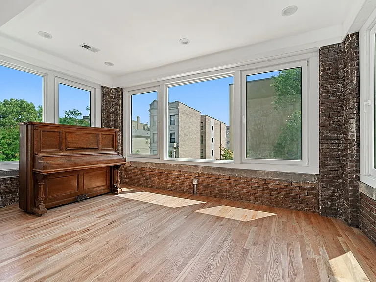 1412 N Washtenaw Ave #3 — Photo 14