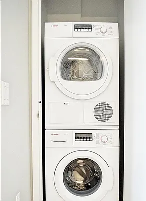 Rented by Bold Marketing | media 4