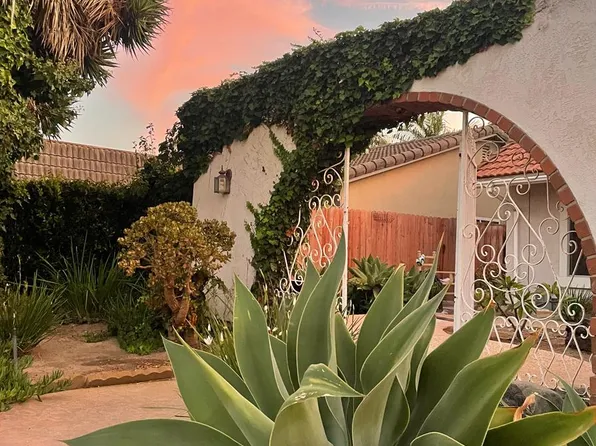 21851 Oceanview Ln, Huntington Beach, CA 92646