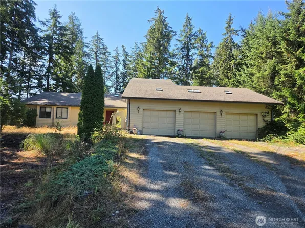 15120 30th Avenue Ct E, Tacoma, WA 98446