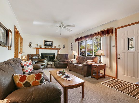4th image of 431 Navajo St
