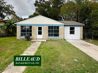 123 Town Homes Dr, Lafayette, LA 70501