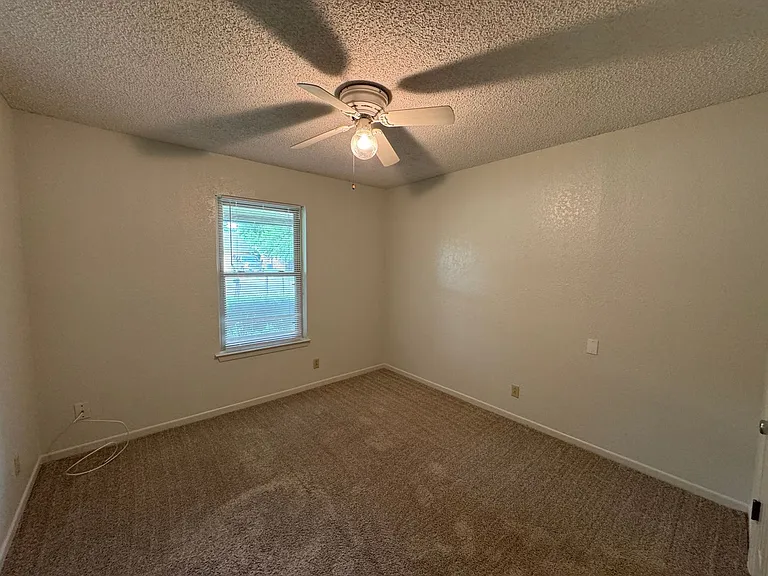 1803 Fairway Dr — Photo 20