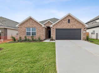982 Garden Path Dr, Willis, TX 77378