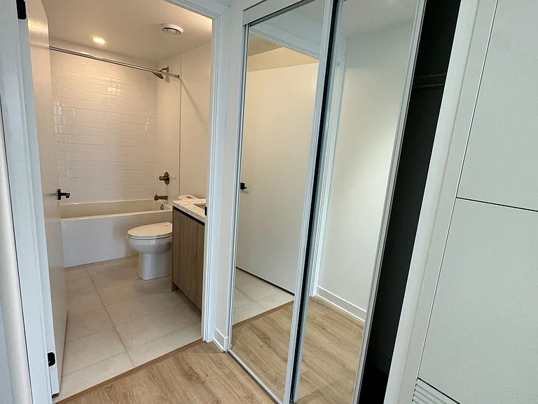 319 Jarvis St #4305 — Photo 7