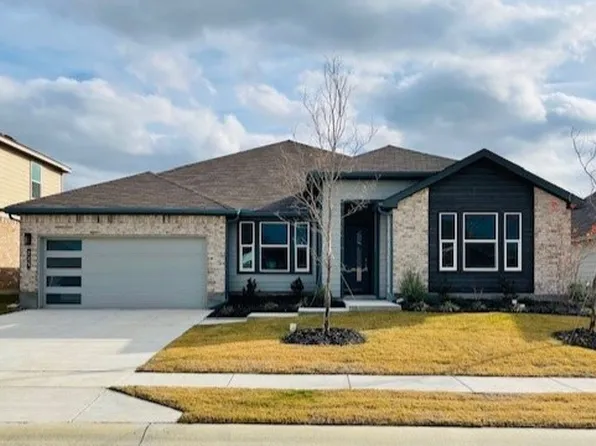725 Golden Gate Park Rd, Alvarado, TX 76009