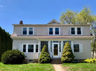 40 Edward Ave, Pittsfield, MA 01201