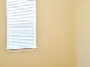 215 Valencia Ct UNIT 303, Wilmington, NC 28412