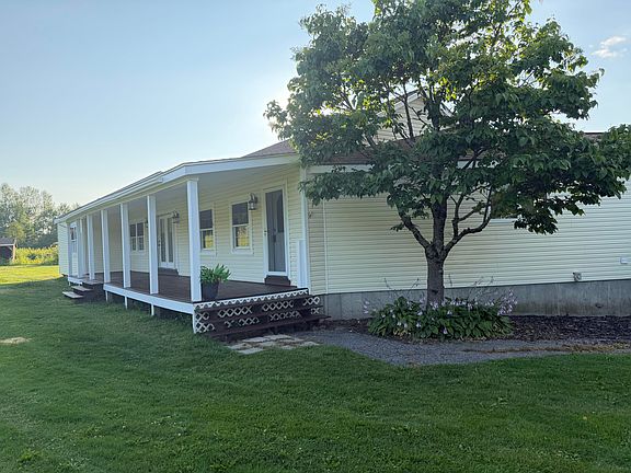 2nd image of 507 Bigelow Hill Road