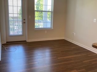 301 Carols Pl #B, La Plata, MD 20646