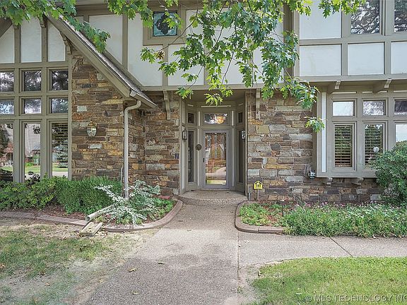 5th image of 10213 S Kingston Ave