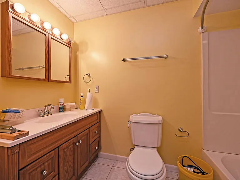 12046 Timberlake Dr — Photo 59