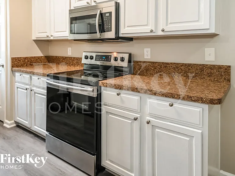8536 Dandy Ave — Photo 6