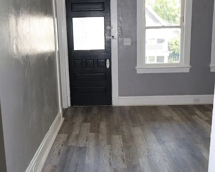 6812 Whitney Ave — Photo 33