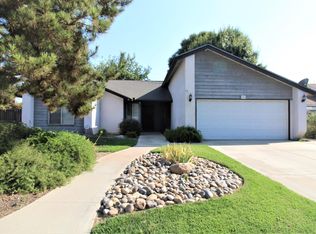 532 Powell Ave, Exeter, CA 93221