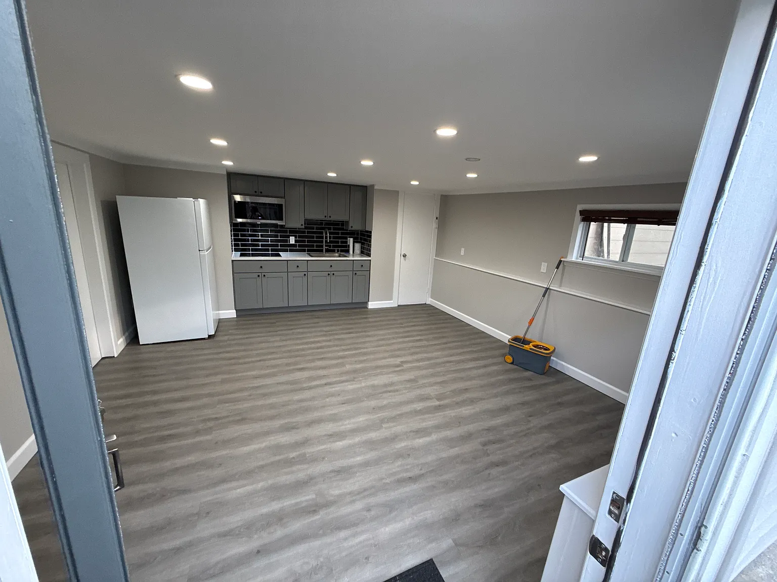 1 bed, $1,800 — Photo 4