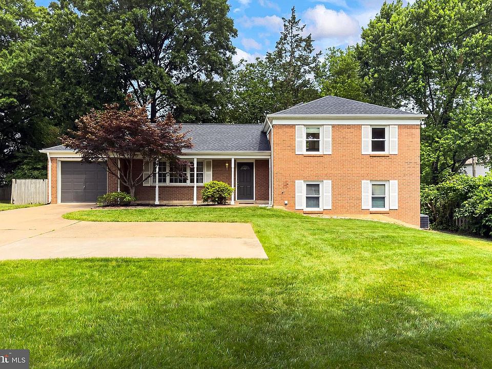 1st image of 754 Barbaralynn Pl