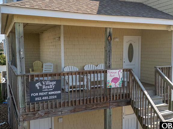 5th image of 1529 Sir Walter Rd