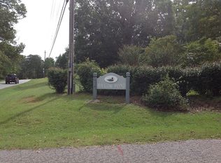 253 Mallard Dr, Columbus, NC 28722