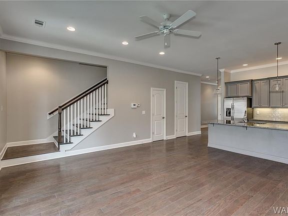 5th image of 1401 Pinnacle Park Ln APT 204