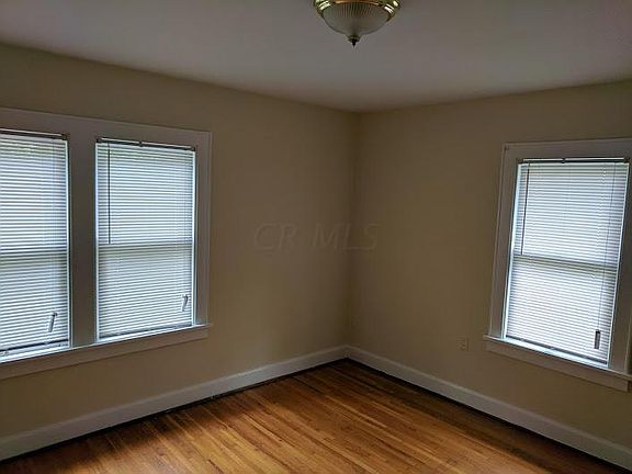 5th image of 882 Sheridan Ave