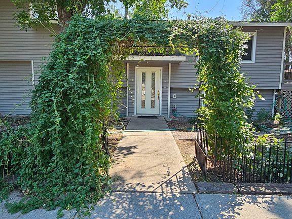 3rd image of 1602 E 8th St