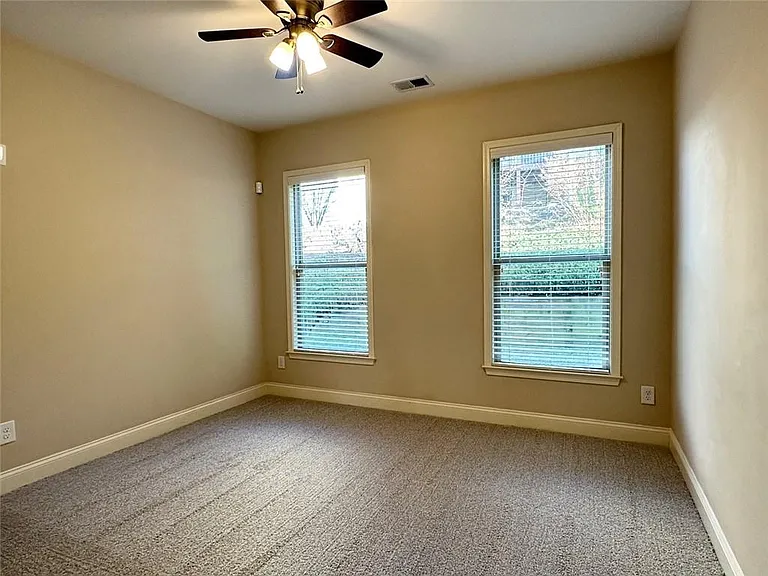 5605 Upper Creek Ct — Photo 18