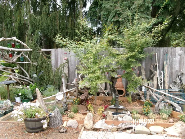 400 N 9th St #A, Philomath, OR 97370