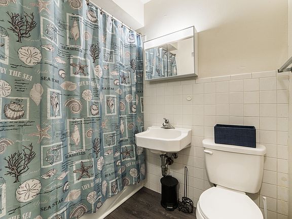 631LucindaBathroom_03132020