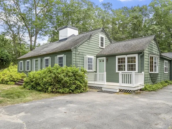 358 East St, Carlisle, MA 01741