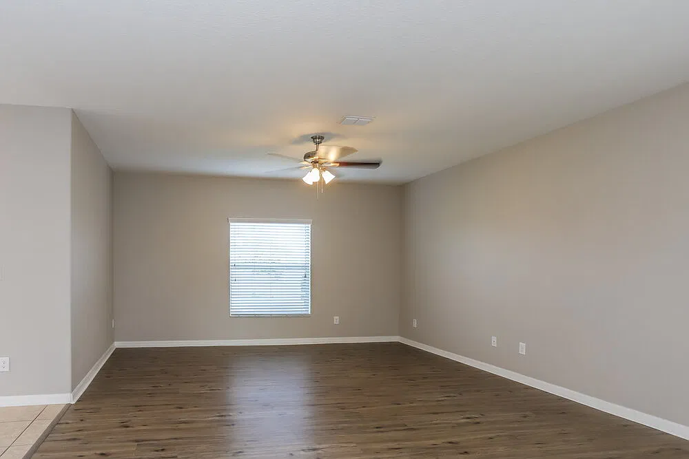 3 bed, 2.5 bath, 1866 sqft, $3,610 — Photo 4
