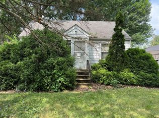 208 Overlook Rd, Vermilion, OH 44089