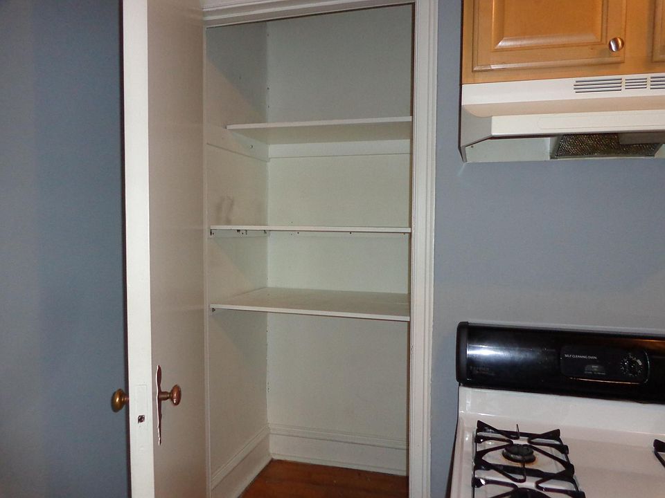 Kitchen Pantry