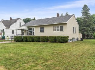 619 Cuyler St, Cheboygan, MI 49721