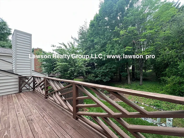 4715 Wembley Pl SW — Photo 3