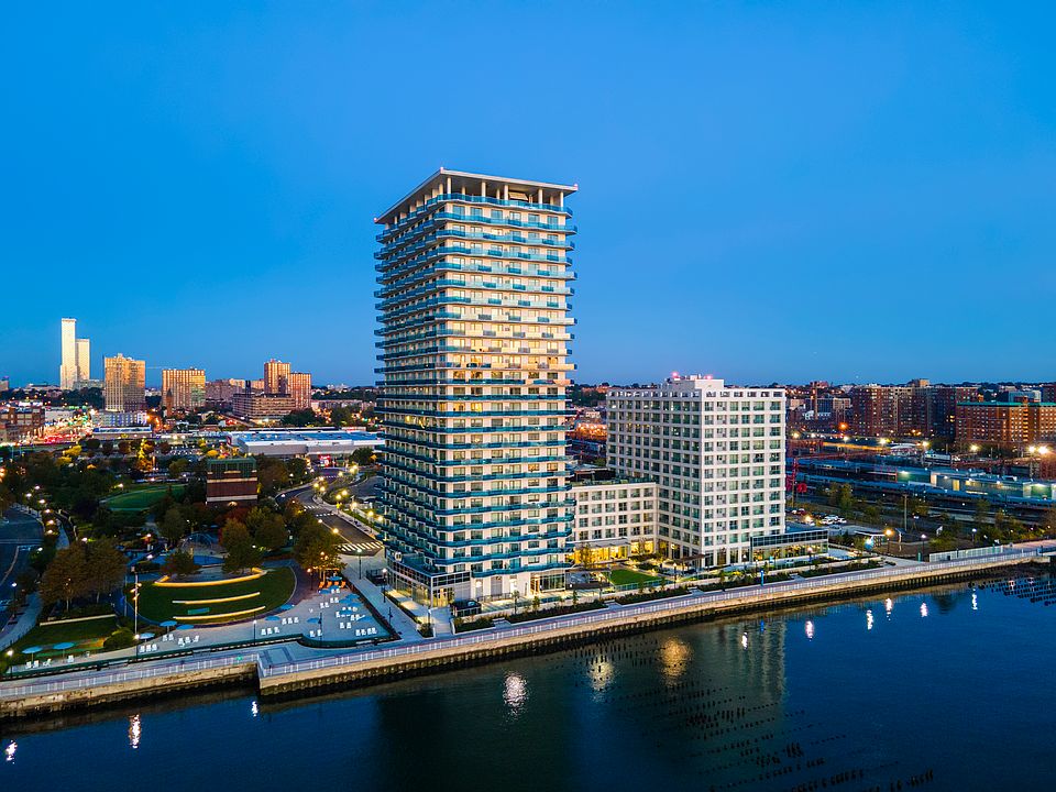 Welcome to the Beach. Located on the Jersey City waterfront.