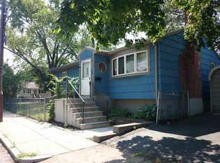 200 Stimson St, West Roxbury, MA 02132