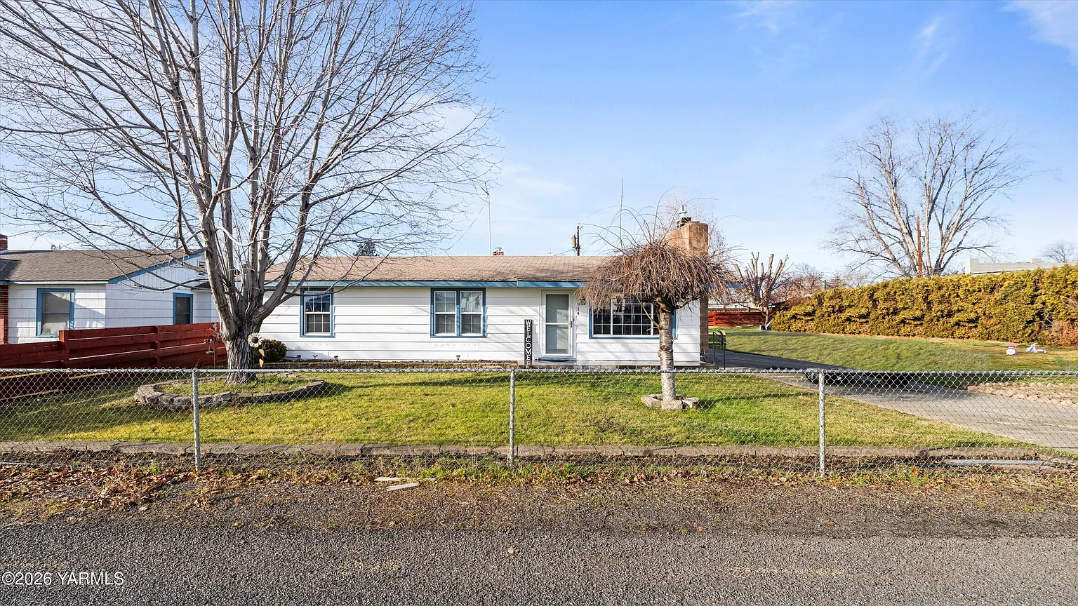 914 N 28th Ave photo 1