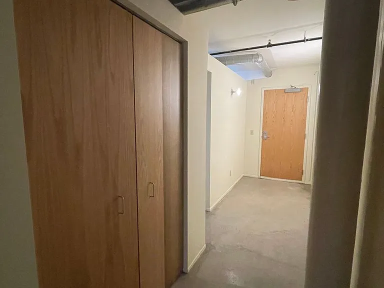 The Lofts at New Amsterdam — Photo 20