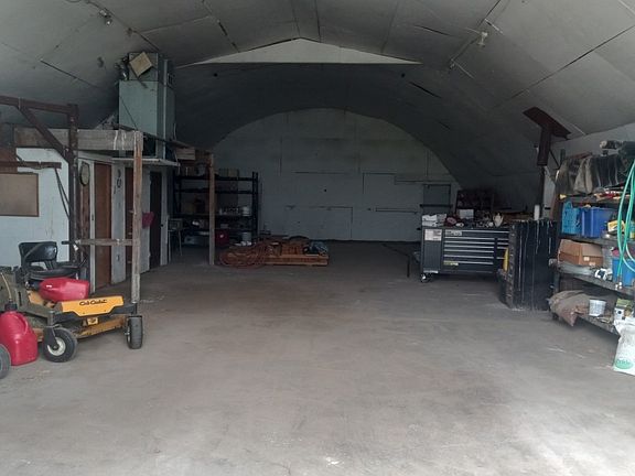 4th image of 11154 Outlaw Rd