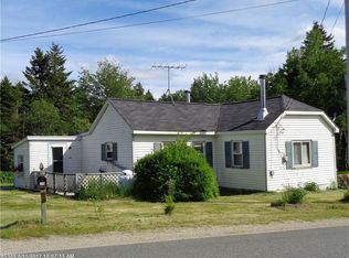318 Dyer Bay Rd, Steuben, ME 04680