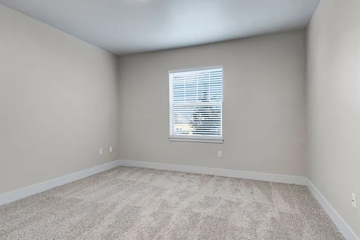 River Ridge Apartments — Photo 10