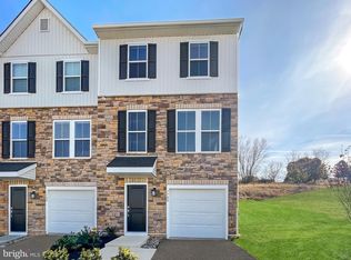 7700 Clayton Ave, Coopersburg, PA 18036