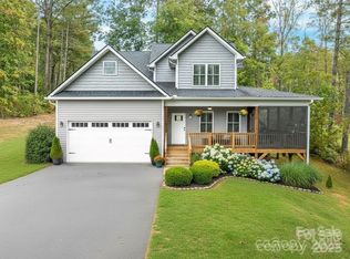 139 Clay St, Fairview, NC 28730